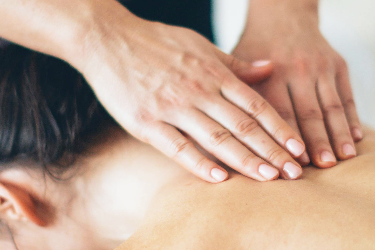 Laura-Spari-Massage-Mobil-Deutschlandsberg